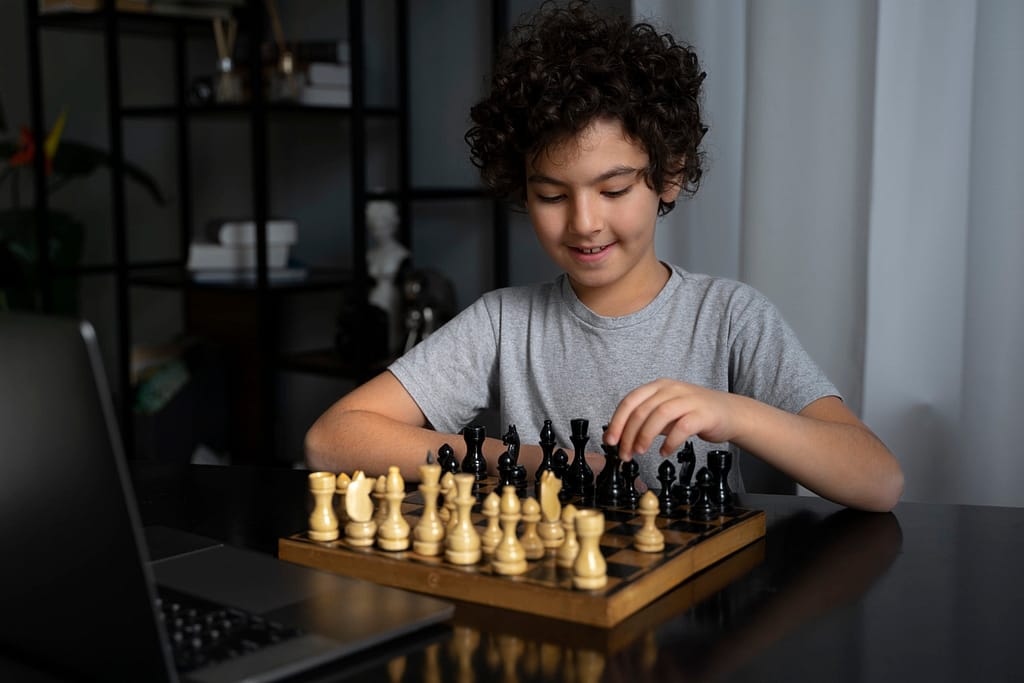 young-kid-playing-chesss